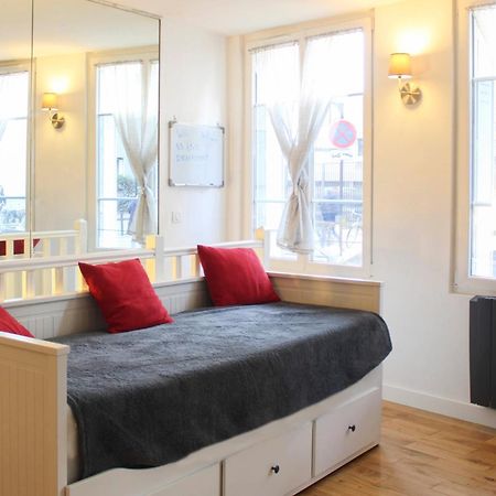 Bright Apartment - Near Garden Париж Екстер'єр фото
